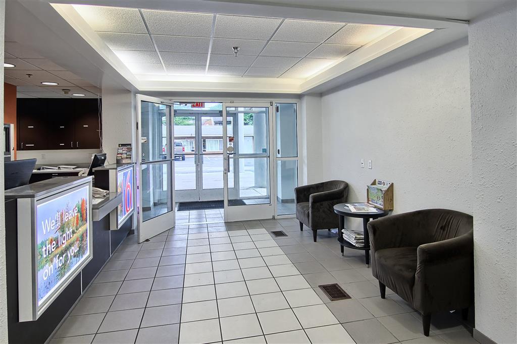 Seasons Inn Traverse City Dalaman gambar
