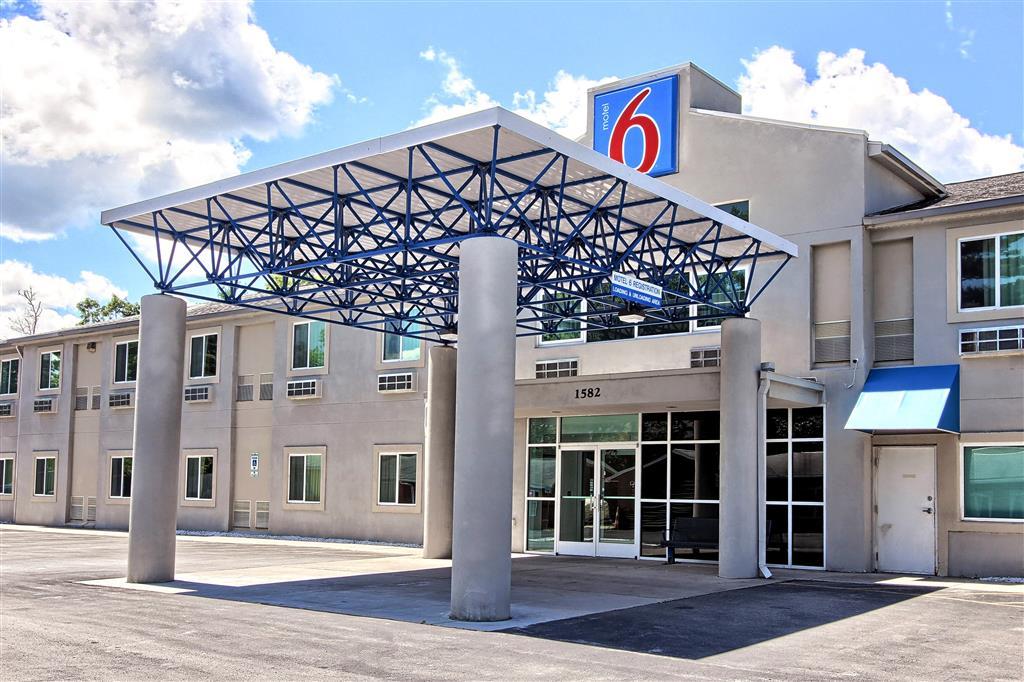 Seasons Inn Traverse City Luaran gambar