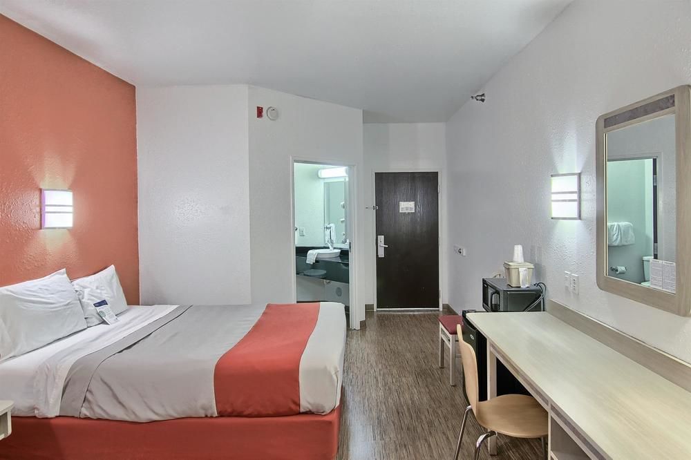 Seasons Inn Traverse City Luaran gambar