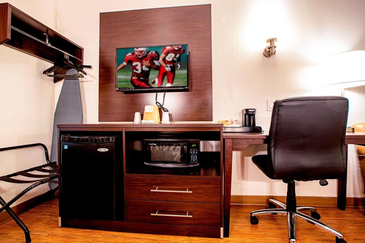 Seasons Inn Traverse City Luaran gambar