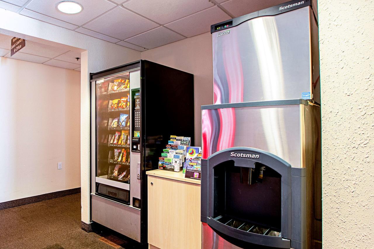 Seasons Inn Traverse City Luaran gambar